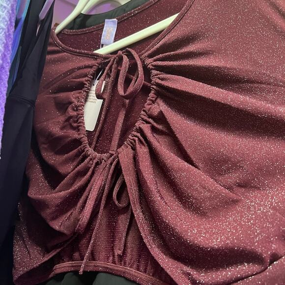 Savage X Fenty Maroon Sparkle Tie-Front Bra - Picture 5 of 7